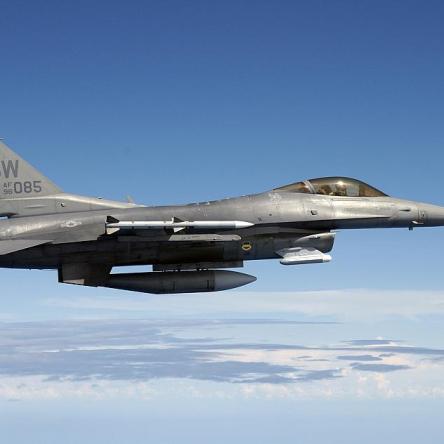 F-16
