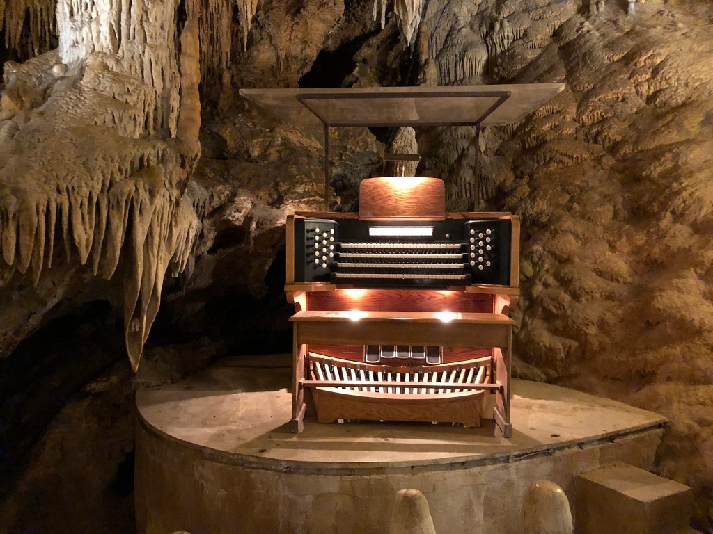 Stalacpipe Organ - music played on stalactites